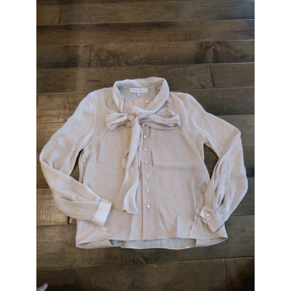CAROLINA HERRERA Women's long-sleeve blush pink blouse button tie - size 2